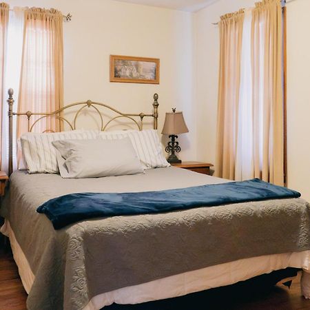 First Deadwood Cottages Екстериор снимка