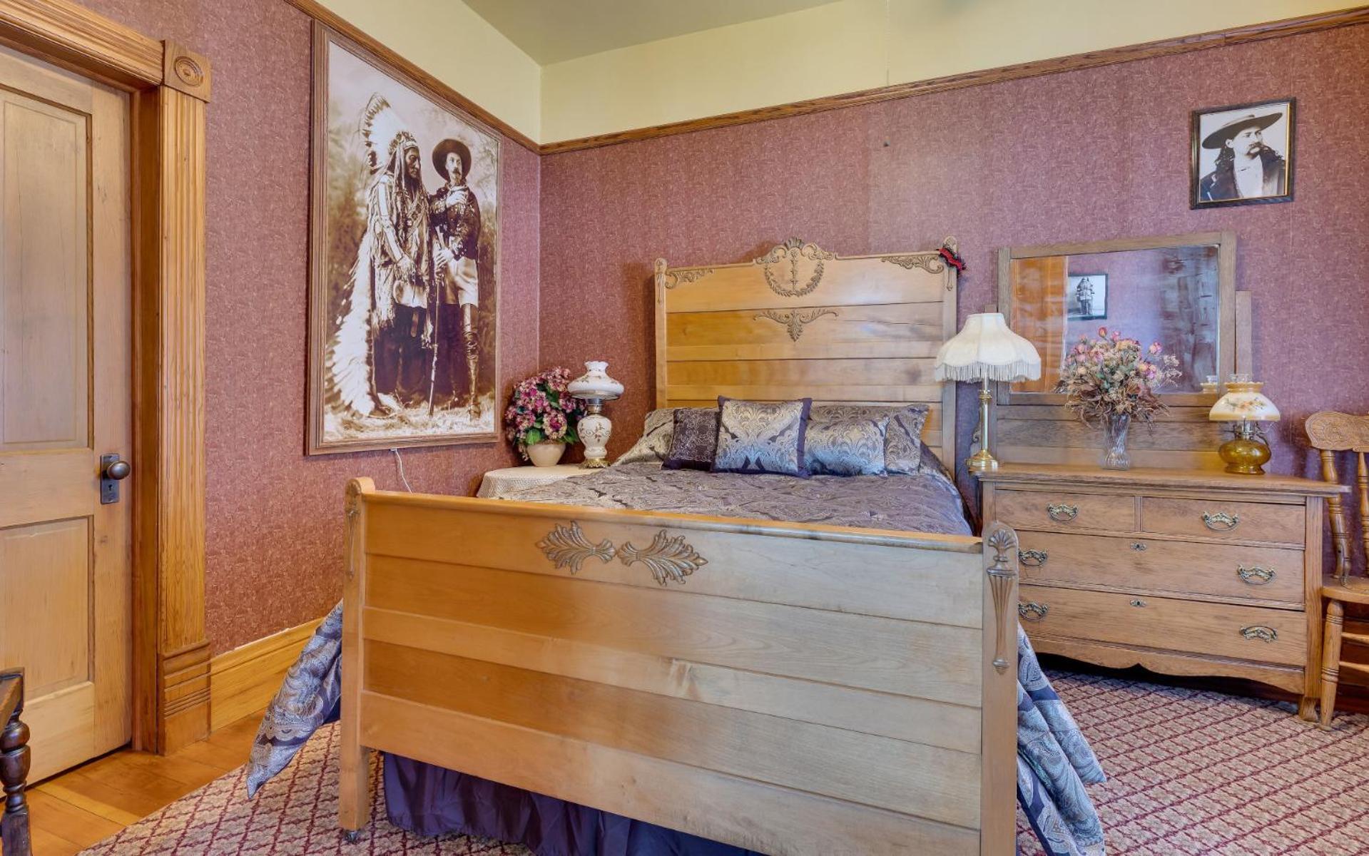 First Deadwood Cottages Стая снимка