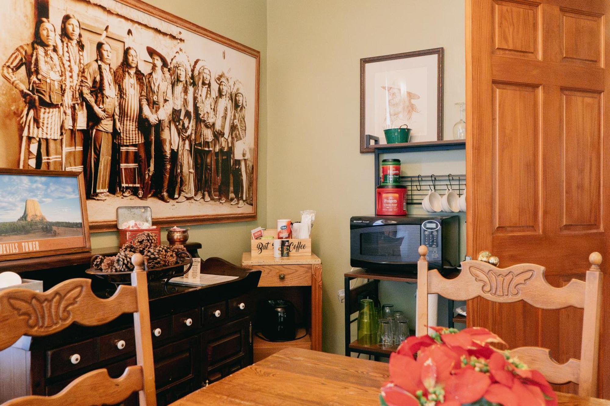 First Deadwood Cottages Екстериор снимка