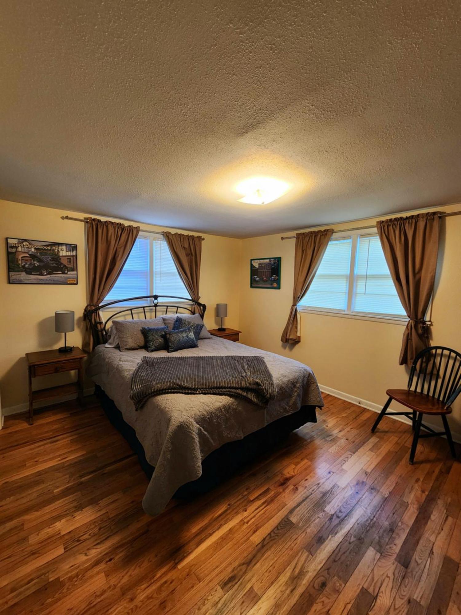 First Deadwood Cottages Екстериор снимка